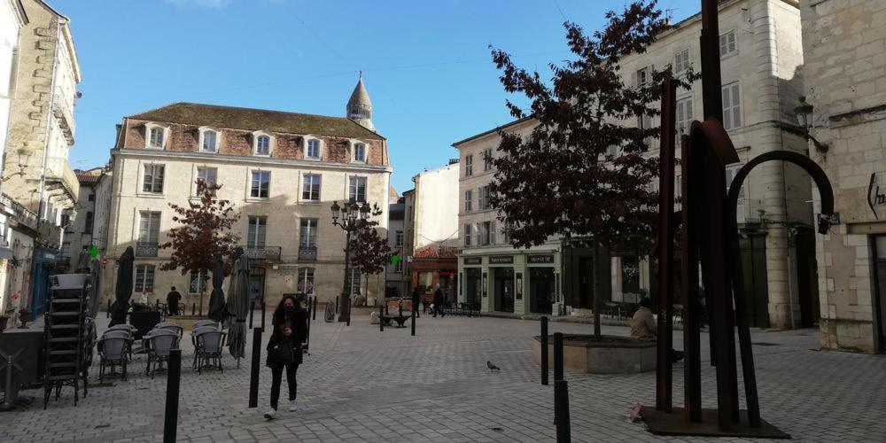 Le Clos Chassaing N1 - Wifi - Centre Ville-Property Rental Nm Perigueux Luaran gambar